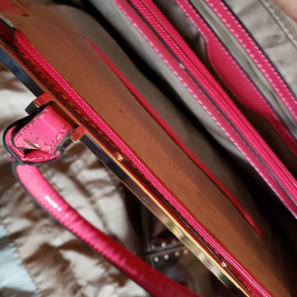 Handbag - Picture 3 of 3